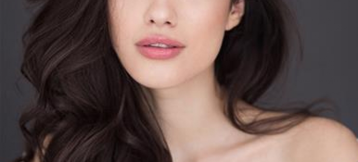 Egri, to‘la ayol sherigini sikadi.